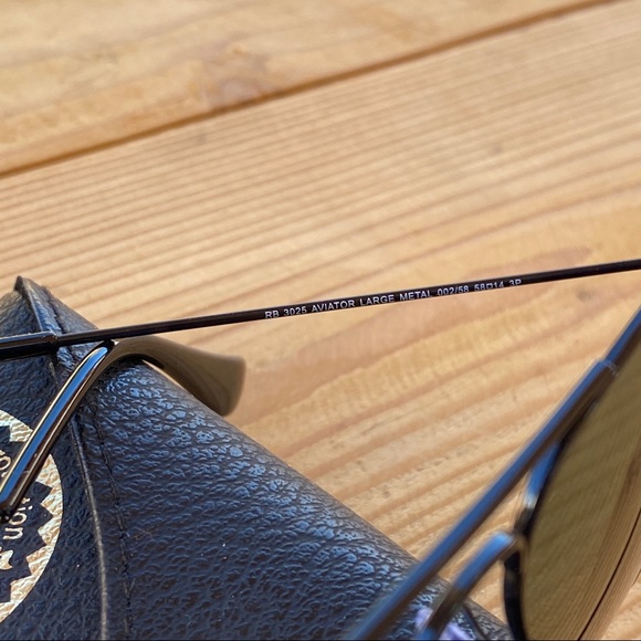 Ray-Ban RB3025 Aviator Classic Polarized Sunglasse - Picture 8 of 8